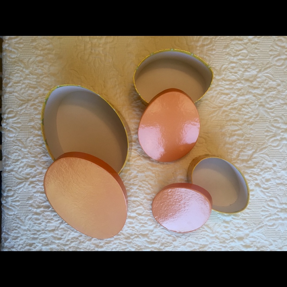 Fun Storage Containers - Picture 5 of 8